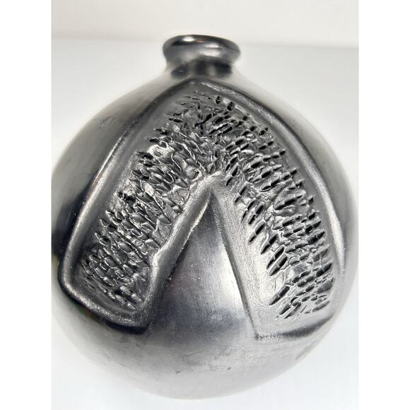 Vtg Barro Negro Vase by Doña Rosa Signed Black Pottery Mexican Folk Coyotepec - Picture 2 of 8